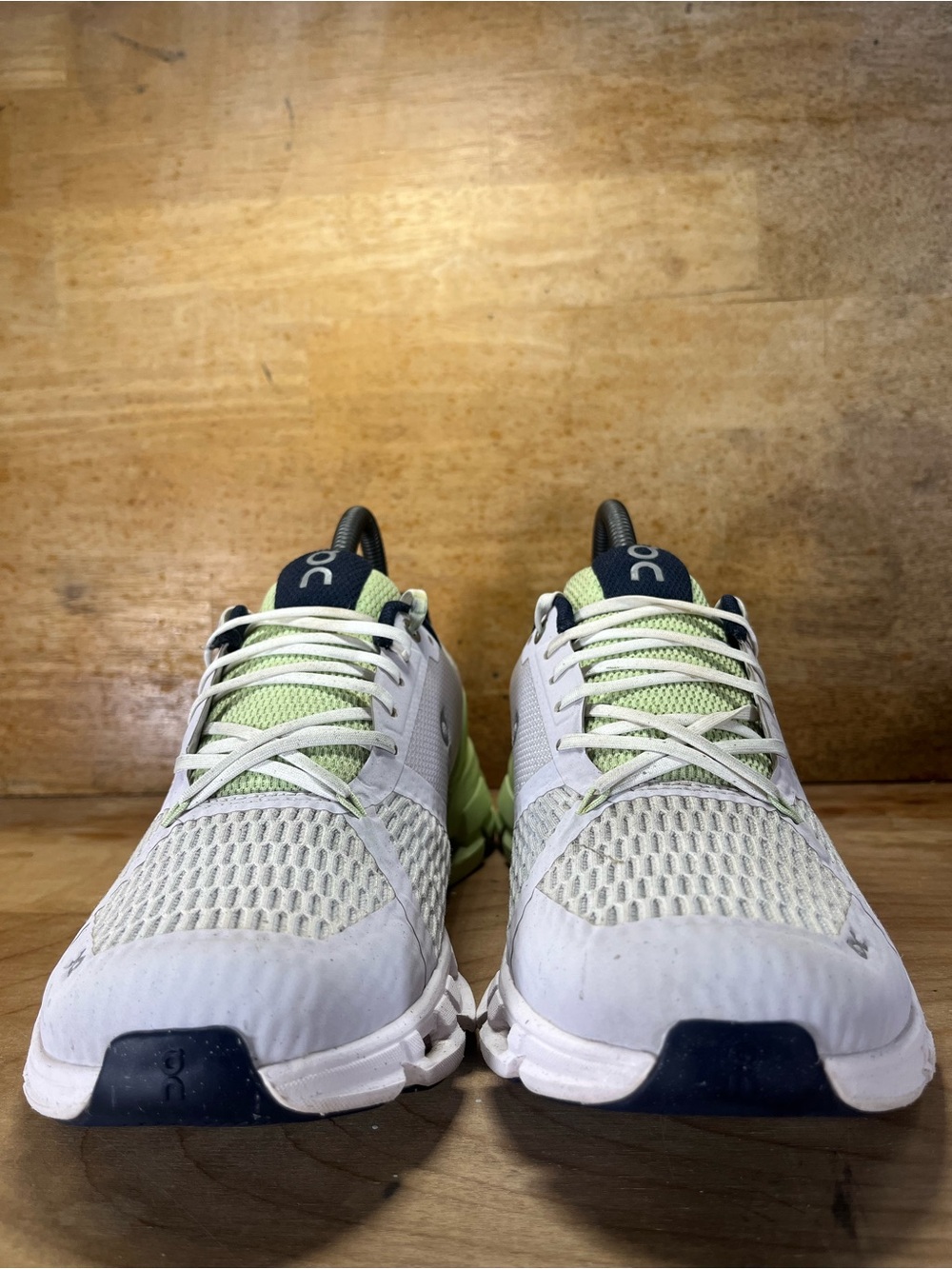 On CloudFlyer 2.0 REFLECTIVE Womens Size 7.5 Running Shoes Sneakers Gray Green - Picture 2 of 12